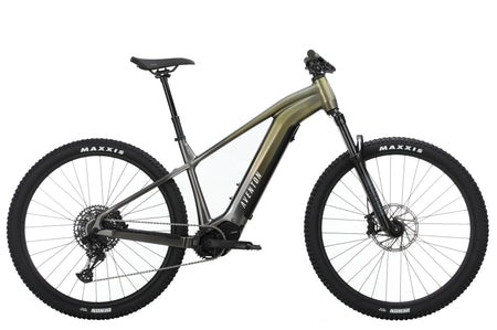 Green Aventon Ramblas Ebike